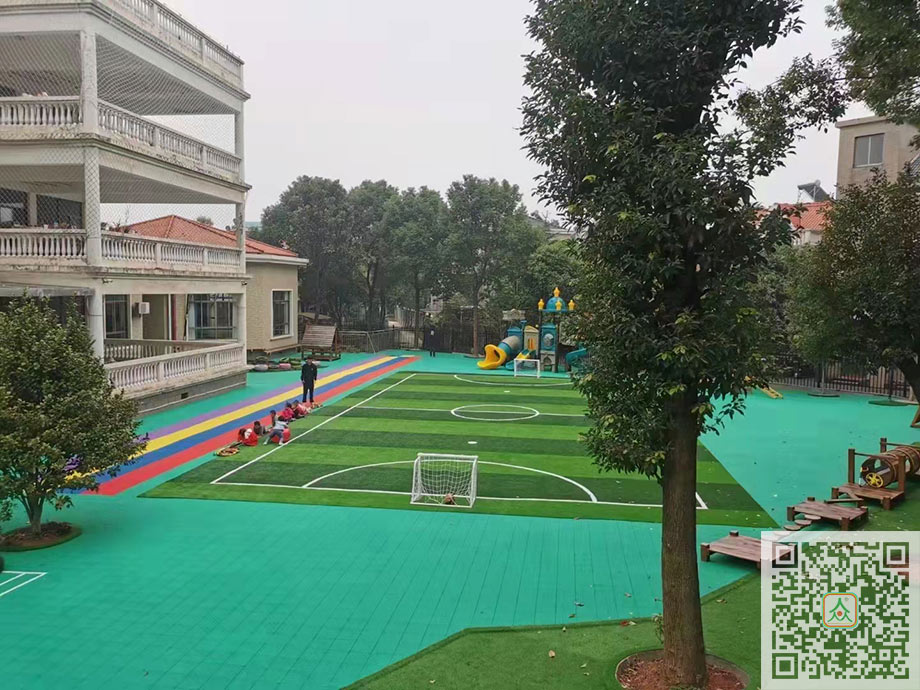 湘潭市雨湖區(qū)幼兒園塑膠地面